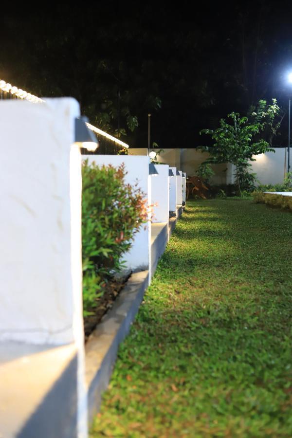 Seeheim Resorts Athirappilly Exterior photo